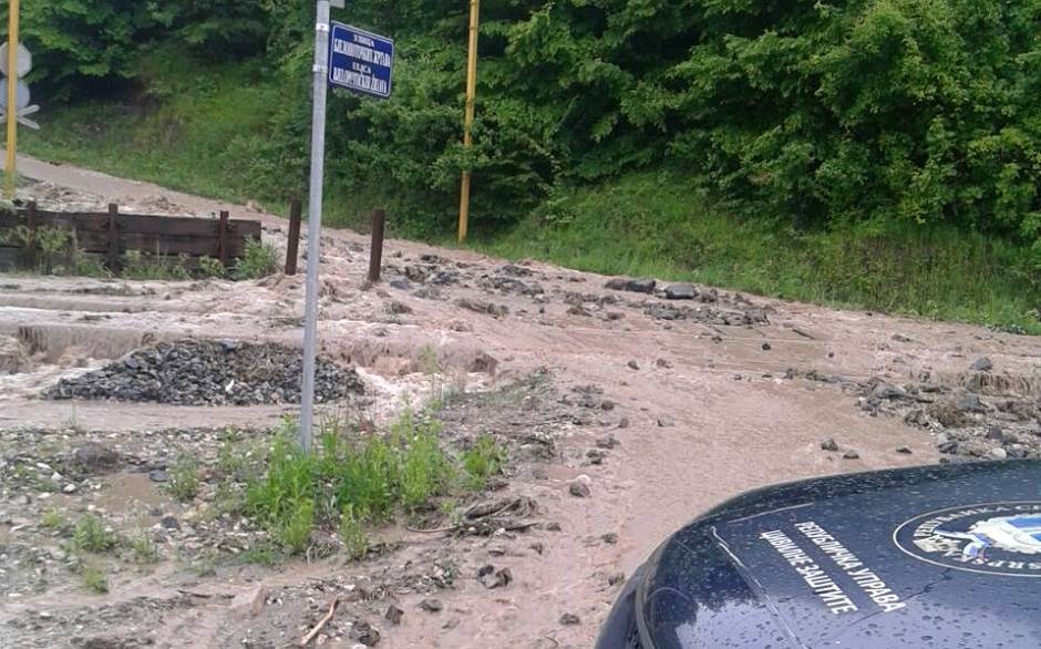 Meteorolog upozorava: Nevrijeme u narednih 60 časova, dijelovima BiH prijete bujične poplave