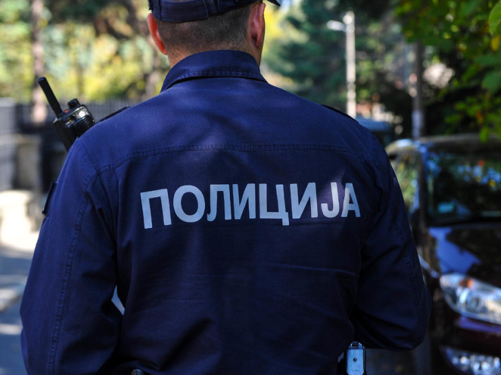 Tragedija u Srbiji: Dijete izgubilo život u bazenu za navodnjavanje