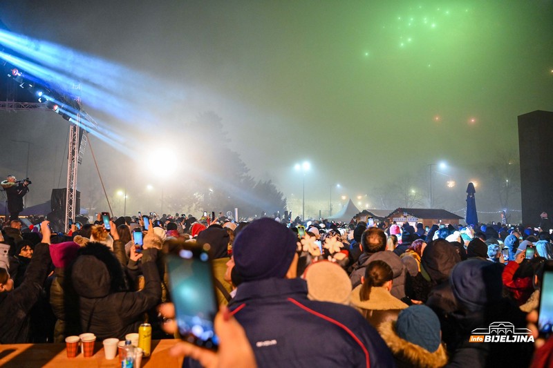 Poznati pjevači koji će nastupati za Novu godinu u Banjaluci, Sarajevu, Trebinju i Mostaru
