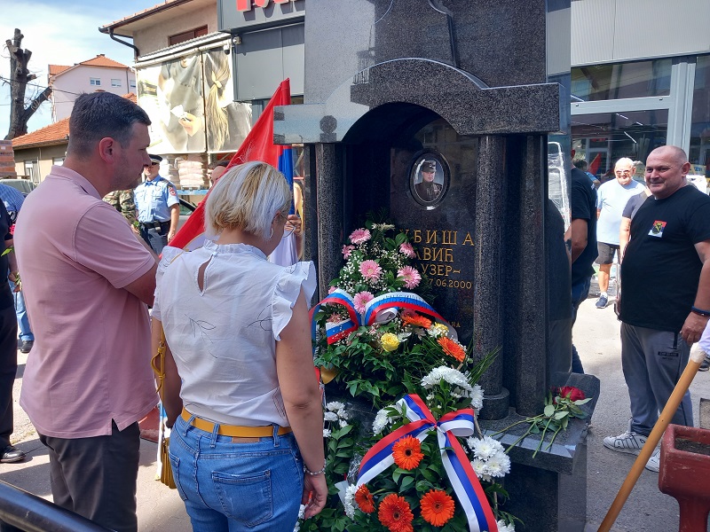 Godišnjica ubistva Ljubiše Savića Mauzera u Bijeljini – Semberija ga neće zaboraviti (FOTO)