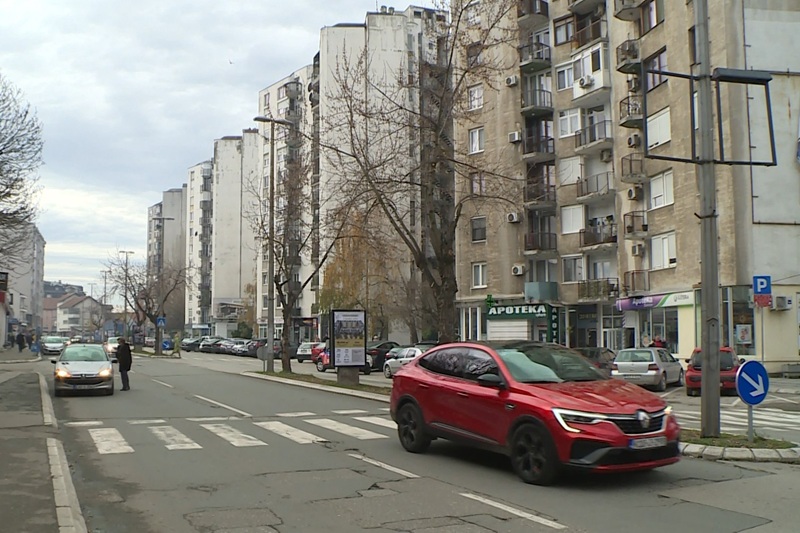 Ko plaća štetu vozačima zbog rupa na putevima u Bijeljini: Advokat objasnio sve detalje (FOTO)