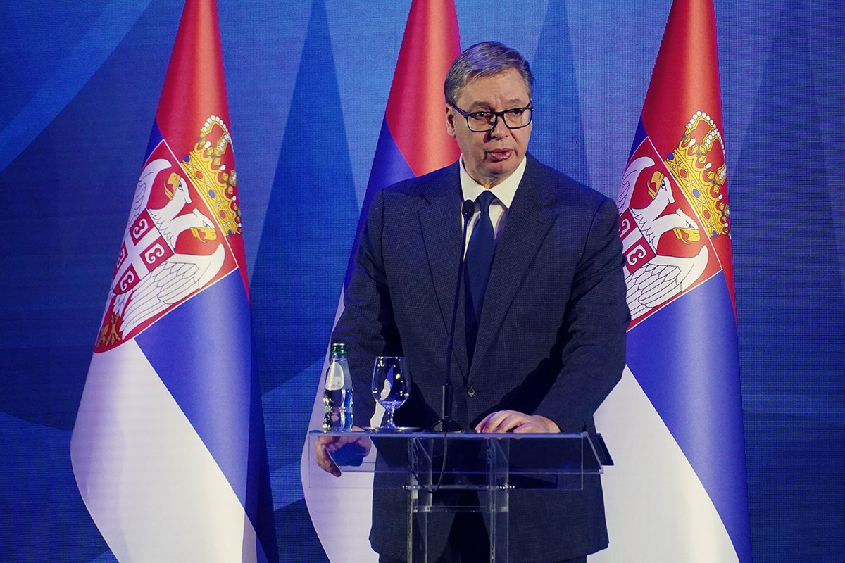 Vučić poslao poruku Srbima: 