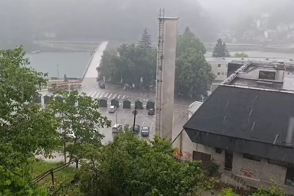 Višegrad pogodilo jako nevrijeme: Ulice pod vodom, odroni na putu