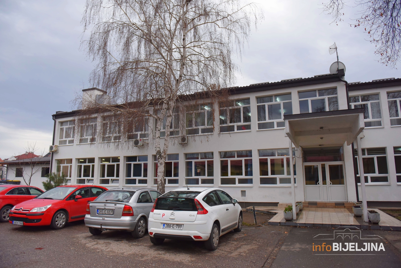 Danas posjeta francuskog ambasadora bijeljinskoj Gimnaziji