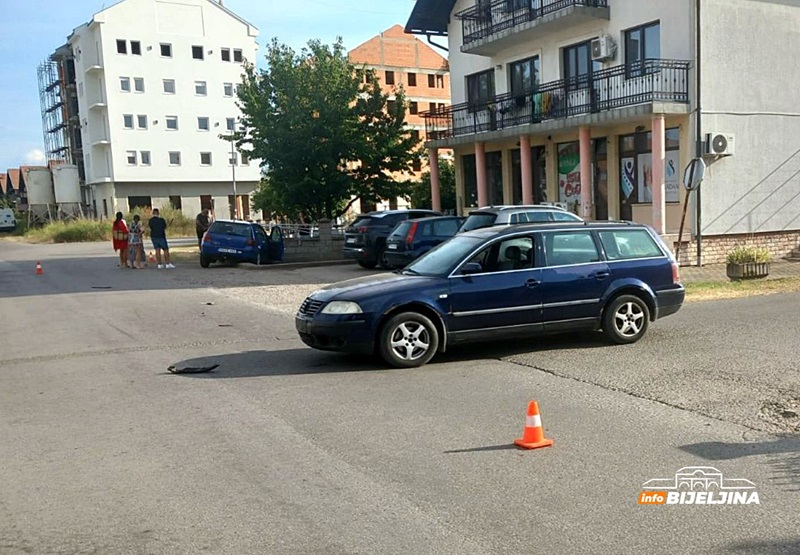 Sudar u bijeljinskom naselju Pet jezera, troje prevezeno u bolnicu (FOTO)