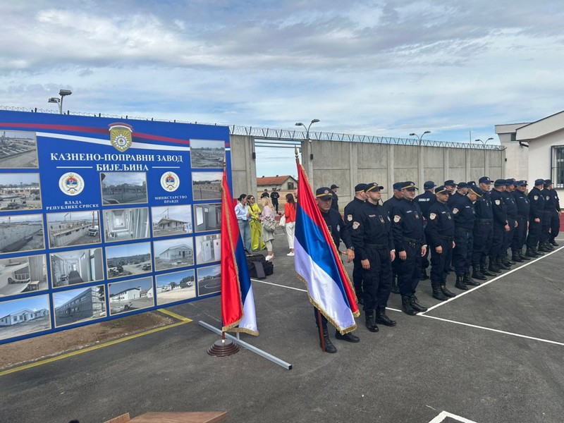 Zavirite u novi kompleks KPZ-a u Bijeljini: Visoki zidovi, moderne prostorije (FOTO)