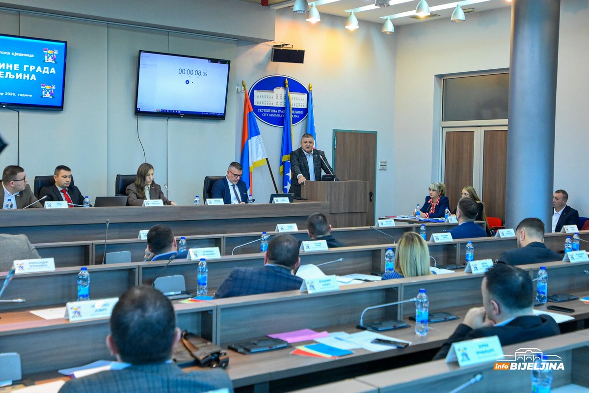 Skupština grada Bijeljina: Uduplati podsticaje za otkup pšenice, hitno isplatiti dugovanja (FOTO)