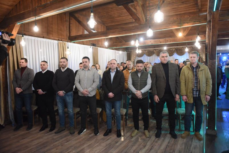 Održana tribina koalicije “Pokrenimo Bijeljinu” - Hase, Zagoni i Suvo Polje poručili: “Bijeljinci žele jedinstvo, a ne podjele!”