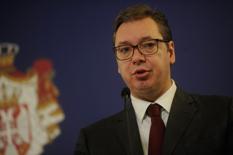 Vučić Srbima sa KiM: Uz vas smo, budite trezveni