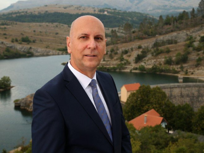 Dim iznad Gacka prošlost - RiTE Gacko rješava probleme