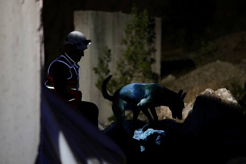 Tim GSS Bijeljina u međunarodnom programu obuke: Pas Kia polaže ispit za spasavanje ljudi