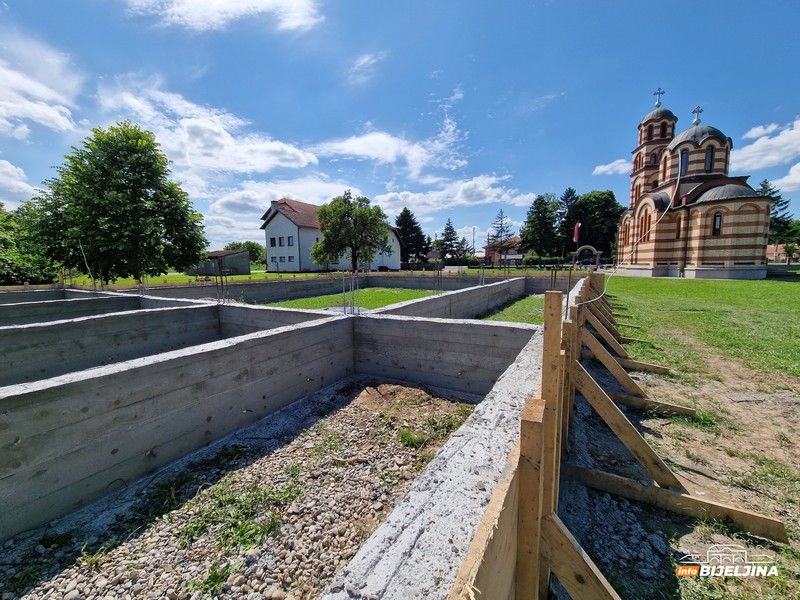 U toku izgradnja Svetosavsko-parohijskog doma u Balatunu (FOTO)