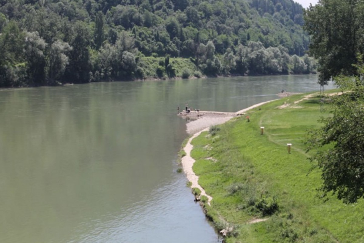 Iz Drine izvučeno tijelo žene