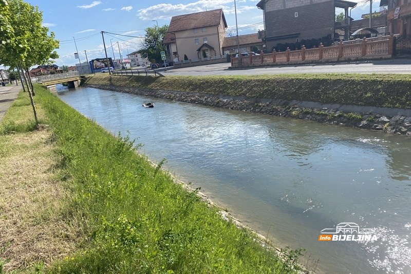 Bijeljina: Trosjed završio u kanalu Dašnica, kazne blage – kamere ostale samo priča /FOTO/