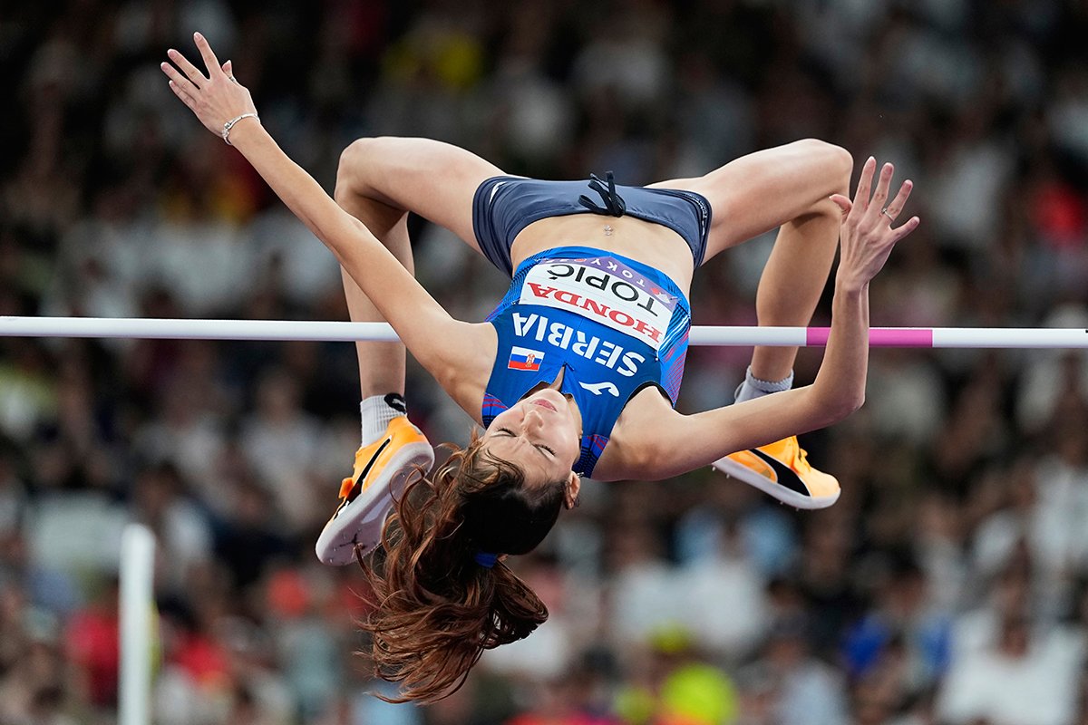 Let Angeline Topić u istoriju: Skok koji je donio svjetsku bronzu (VIDEO)