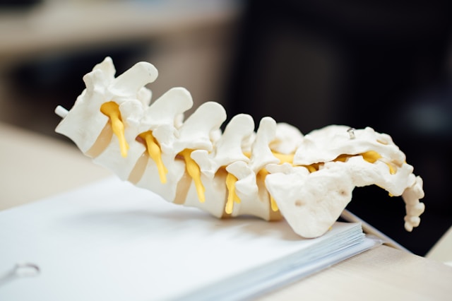 Kako u Bijeljini otkriti deformitet kičme kod djece: Brz i bezbolan pregled uz 3D Spine aparat
