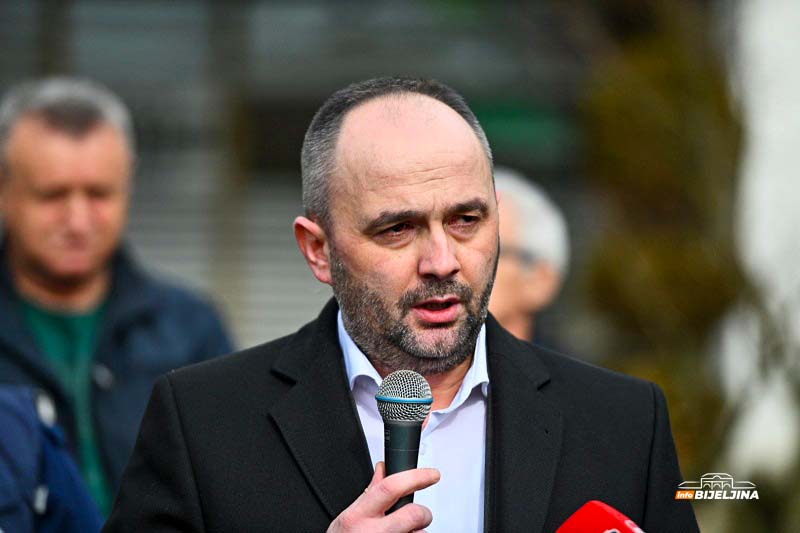 Diko Cvijetinović optužio Luku Petrovića da stoji iza štrajka radnika RiTE Ugljevik