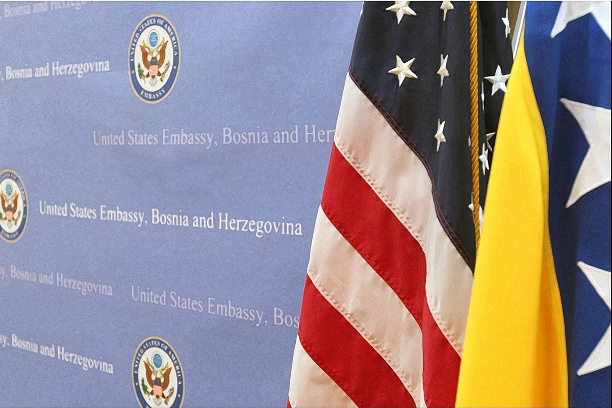 Ambasada SAD u Sarajevu prekida redovan rad