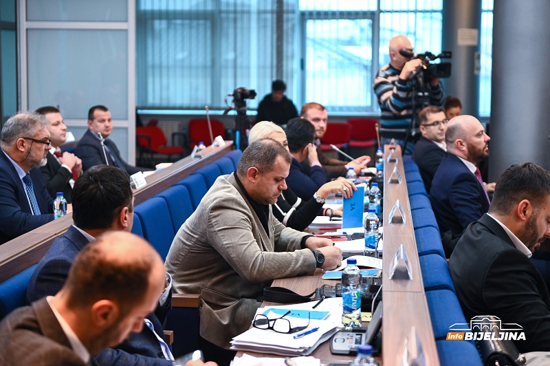 Bijeljina: Usvojen rebalans budžeta za 2022. godinu (FOTO)