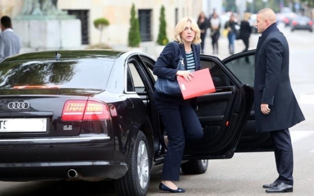 Napadnuto službeno vozilo predsjednice Srpske, Cvijanovićeva nije bila u vozilu