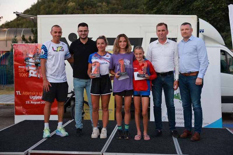 Ugljevik okupio više od 600 učesnika na velikoj uličnoj trci (FOTO)