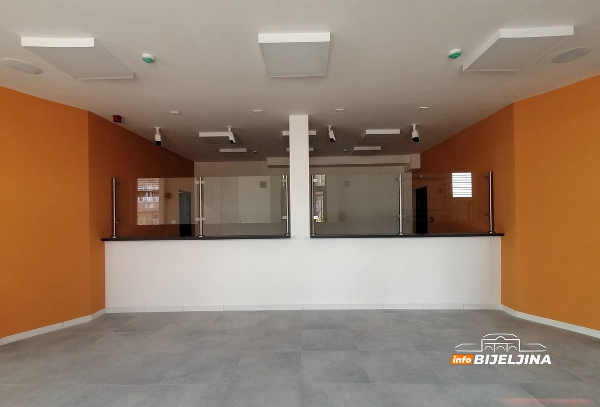 Bijeljina: Zavirite u novu autobusku stanicu, graditelji kažu da takav izgled kod nas nije viđen (FOTO)