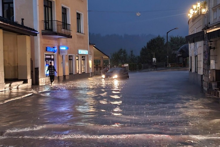 Nove velike poplave u Njemačkoj i Austriji: 