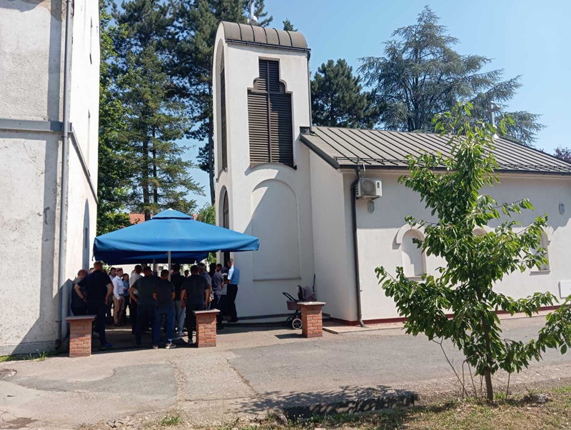 Vidovdan obilježen u bijeljinskoj kasarni: Služena liturgija u čast krsne slave Vojske Republike Srpske