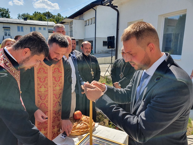 Uspješno poslovanje Doma zdravlja Lopare nagrađeno opštinskom Zlatnom značkom 