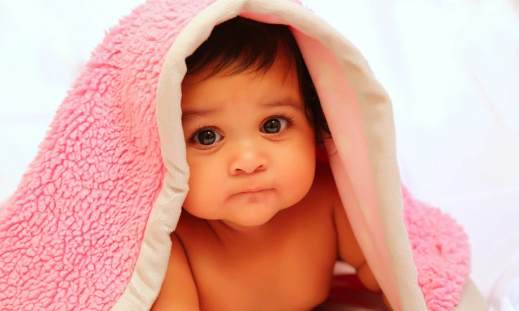 Za drugo i treće djete država Srbija daje po 100.000 dinara