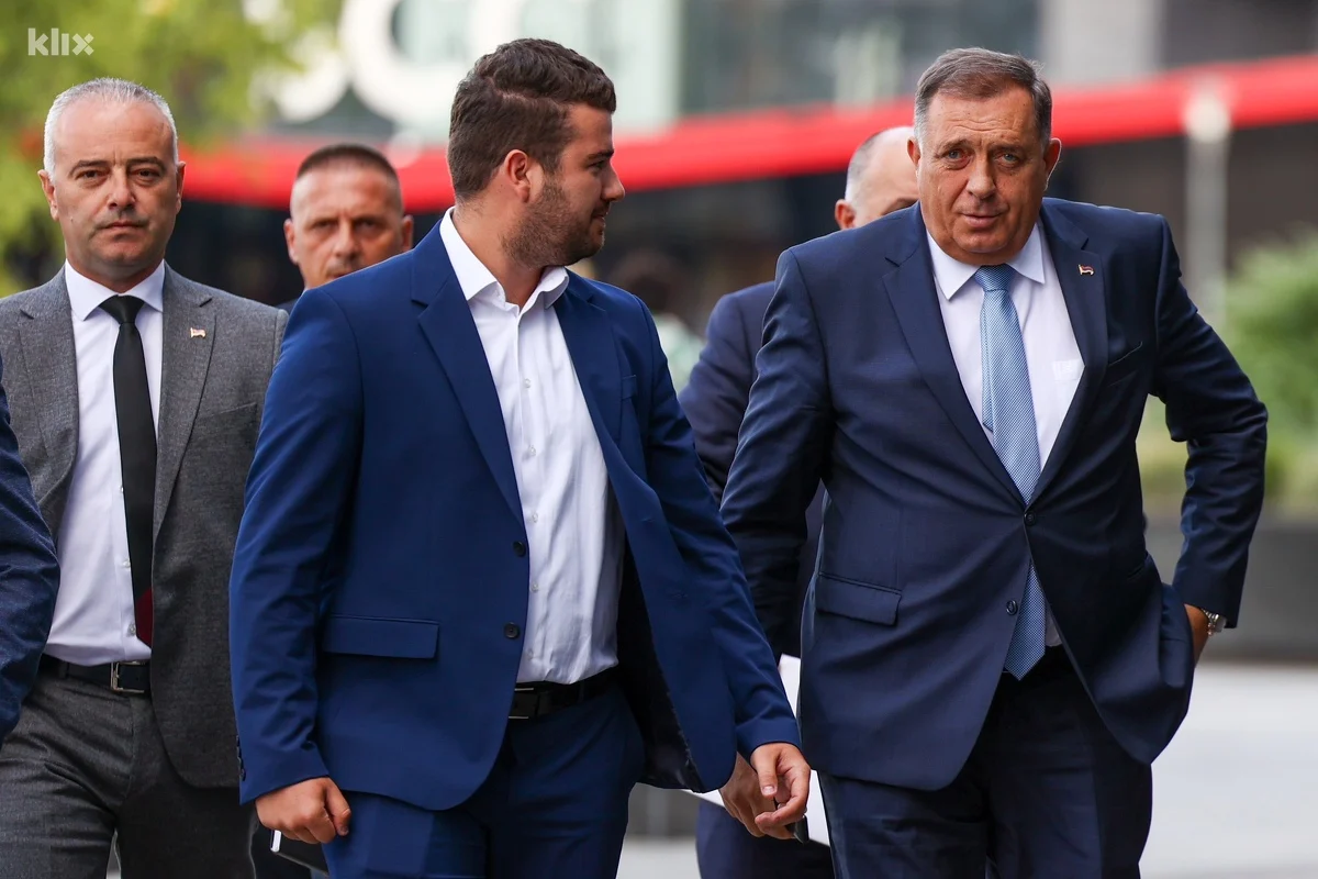 Počeo sastanak lidera SNSD-a, HDZ-a i 