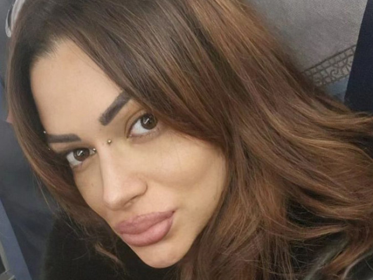 Pjevačica se sukobila majkom zbog nasljedstva, „radio“ i nož