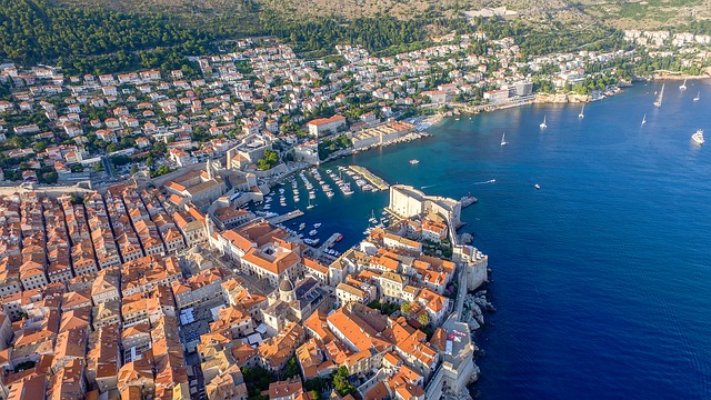 Oporavak međunarodnog turizma tek 2023. godine