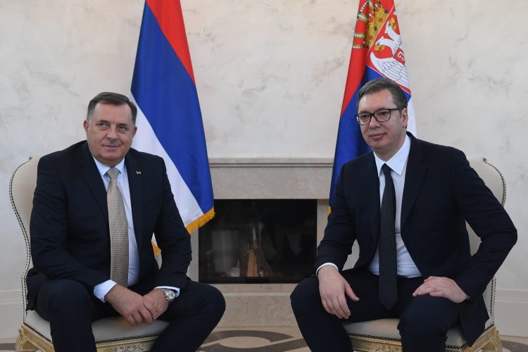Dodik se sastao sa Vučićem: Međunarodni faktor vrši dodatni pritisak na Srpsku i Srbiju