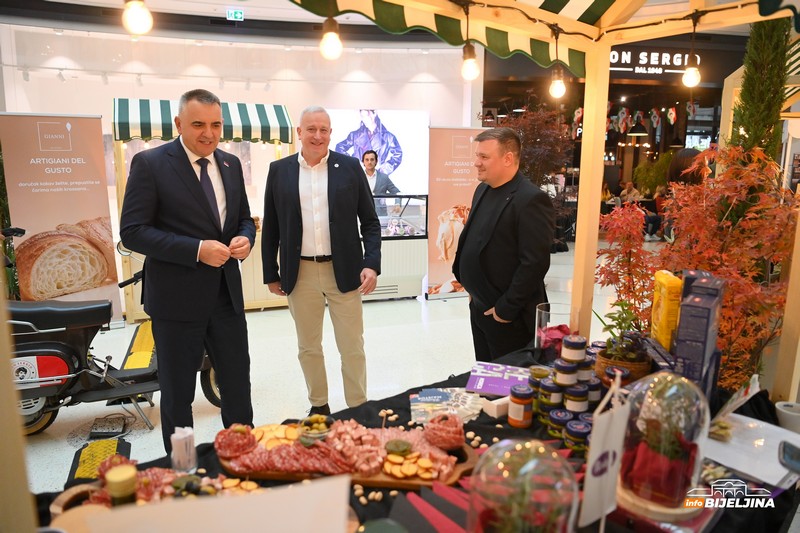 Dani Italije počeli u restoranu 