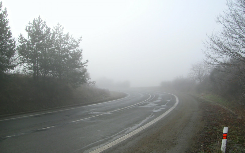 Vozači oprez - Magla smanjuje vidljivost, odroni i radovi na putevima