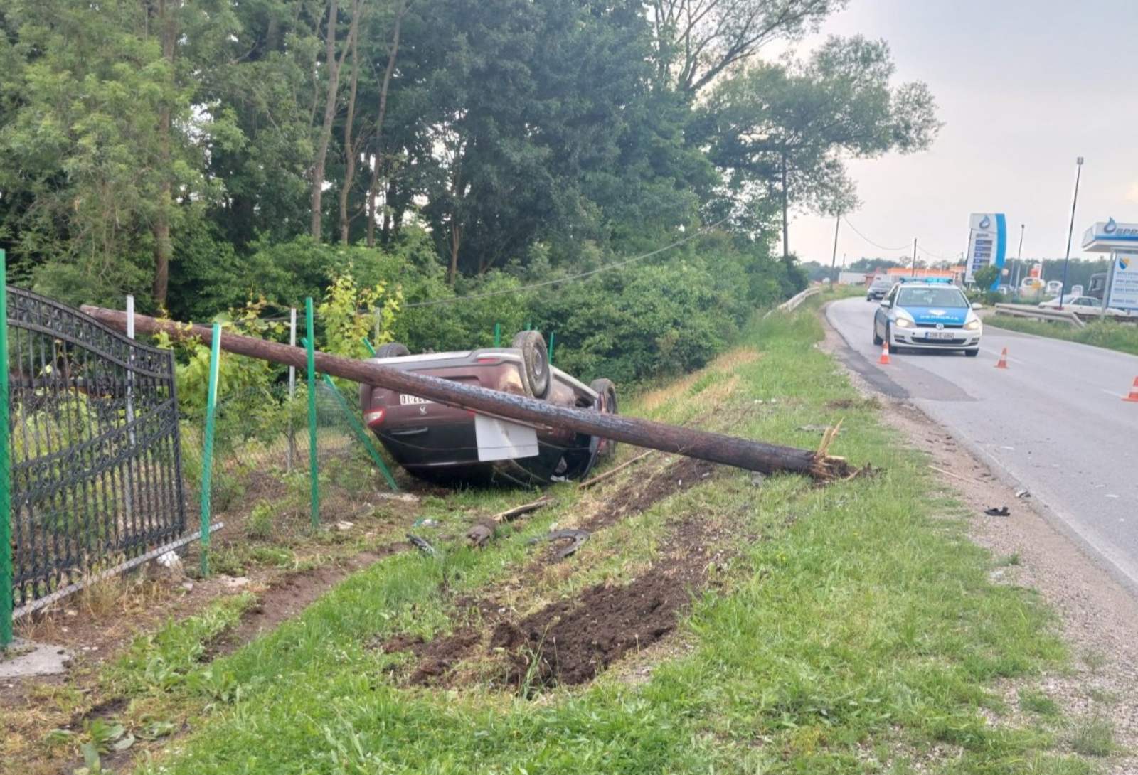 Info Bijeljina - U Saobraćajnoj Nesreći Kod Bijeljine Povrijeđen Vozač ...