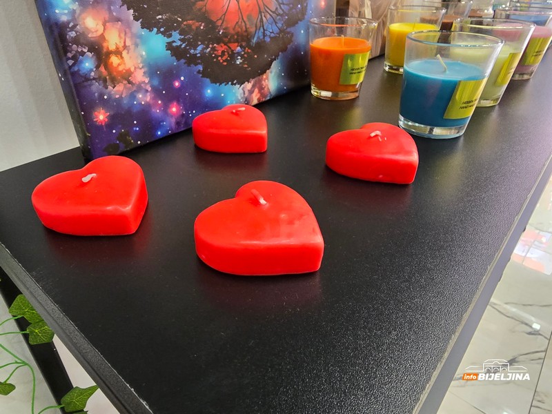 “Hidden Treasures” Bijeljina: Ručno rađeni pokloni za pamćenje, obradujte sebe ili drage osobe (FOTO)