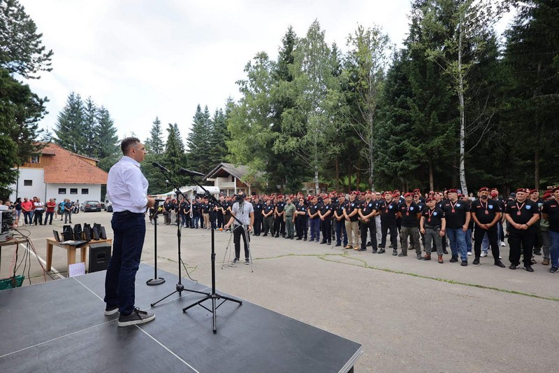 Vulin: Srpska vojska je ono što čini srpsku državu (FOTO)