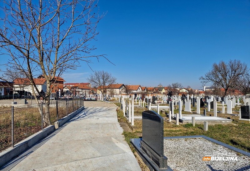 Bijeljina: Rekonstruisana ograda mezarja Pilakuša, izgrađena pristupna staza i musala (FOTO)