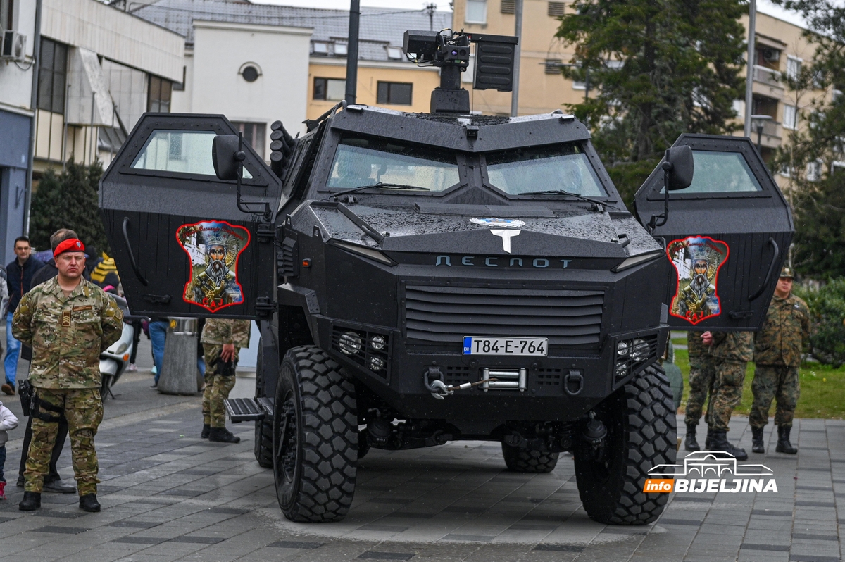 Lukač u posjeti Bijeljini: Moramo da ulažemo u Policiju i našu bezbjednost (FOTO)
