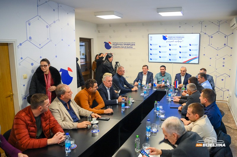 Stevanović najavio rekonstrukciju kolovoza na starom mostu u Rači