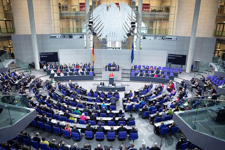 Njemačka: EU da uvede sankcije Dodiku