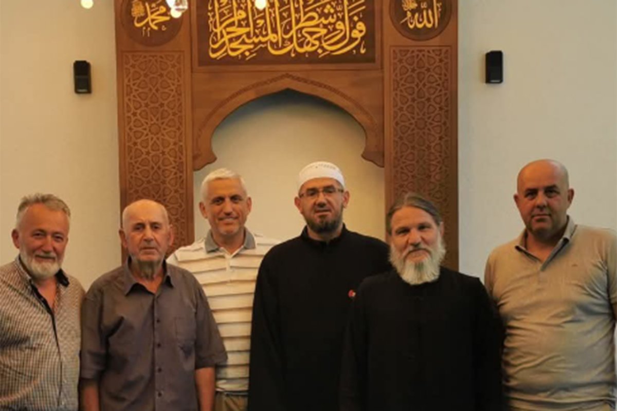 Gest o kome priča cijeli Balkan: Iguman Gavrilo donirao novac za put do džamije