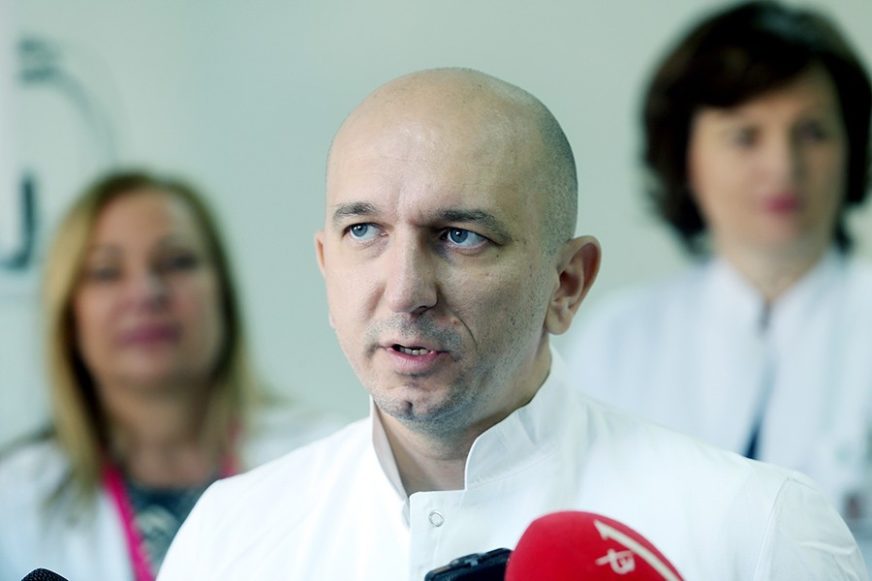 Načelnik Klinike za intenzivno liječenje UKC o kiseoniku koji se daje pacijentima