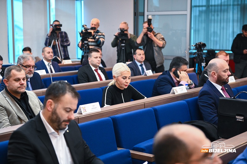 Bijeljina: Usvojen rebalans budžeta za 2022. godinu (FOTO)