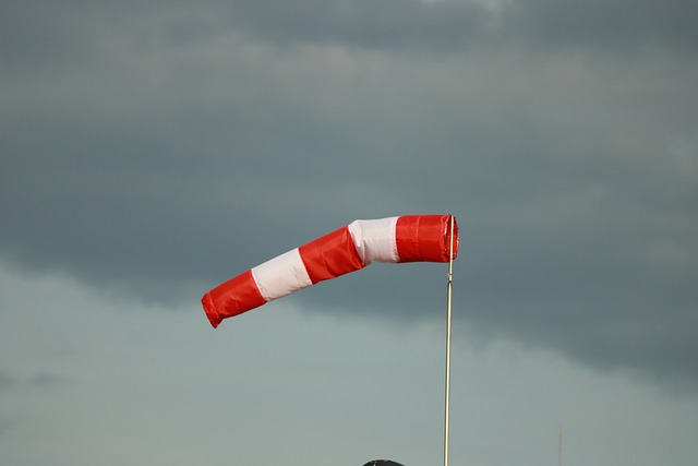 Meteoalarm izdao žuto upozorenje: Udari vjetra do 70 km/h u četiri regije BiH