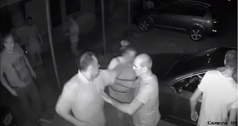 UZNEMIRUJUĆE HDZ-ov načelnik Severina više puta udario u glavu vlasnicu kafića