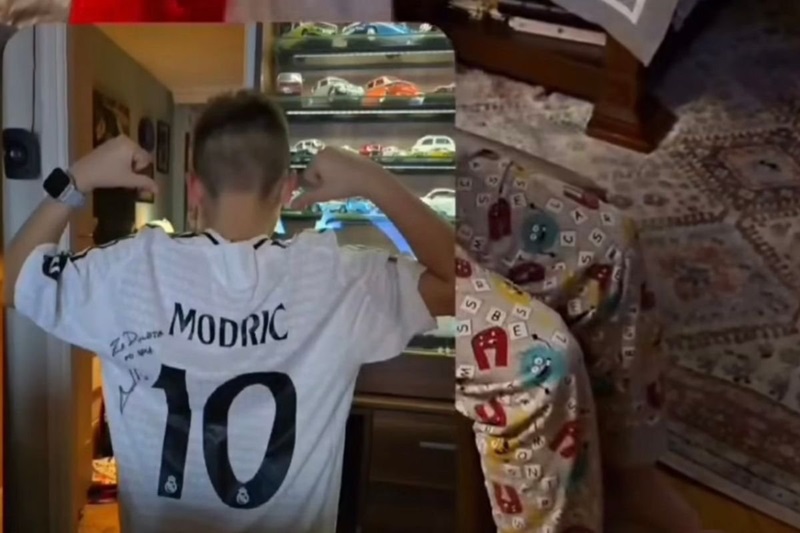 Luka Modrić oduševio Nedu Ukraden: Potpisani dres za unuka pjevačice