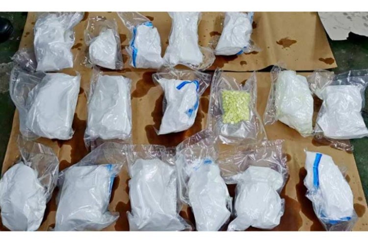 Švercovao 15 kilograma droge u rezervoaru automobila